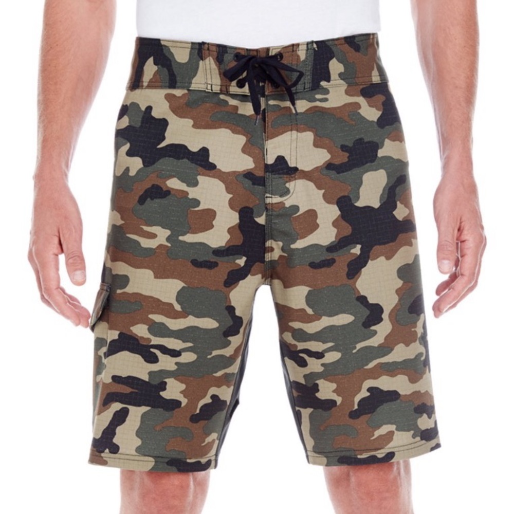 Burnside 9371 Camo - Medium CrossFit Board Shorts 30 32 and 34 inch available. - Picture 3 of 8